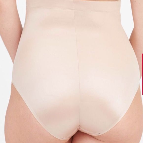 SPANX SUIT YOUR FANCY hi waisted brief. New - Picture 2 of 7